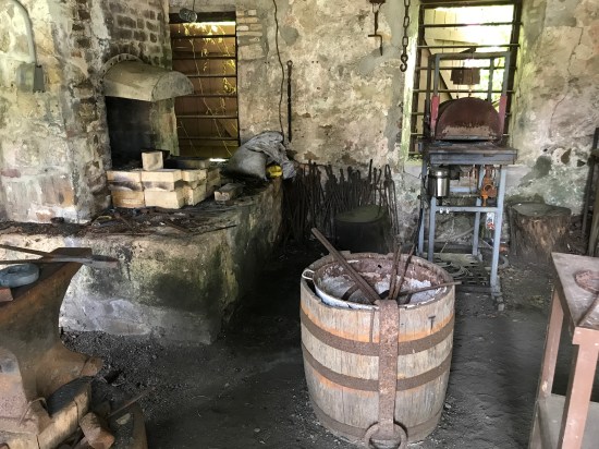 1348E2DA-6A1E-407F-9186-D69CC55D8567