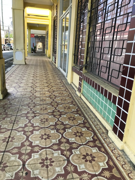 6E9FA29D-9AC0-44EB-8AD6-0E5B96199ECD